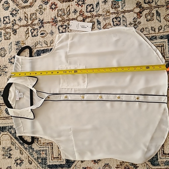 LIZ CLAIBORNE WOMENS PETITE WHITE & BLACK SLEEVELESS BUTTON BLOUSE PETITE LARGE - Picture 15 of 16